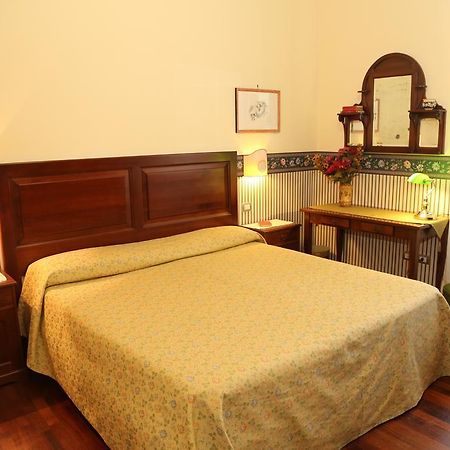 B&B La Vetreria Almaru Catânia Quarto foto